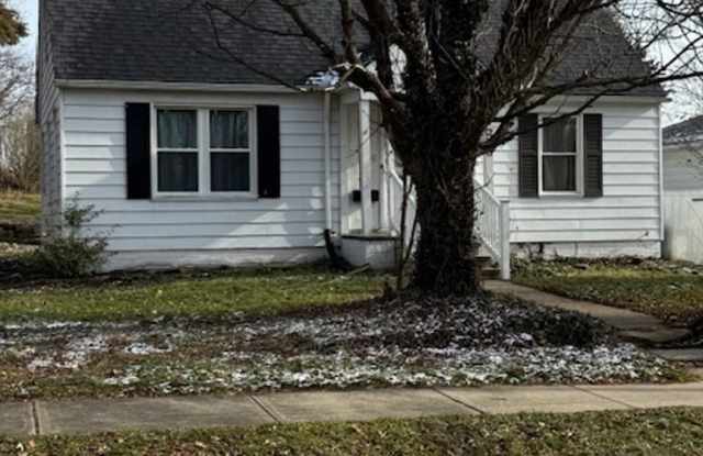 Make this your home 4Bedroom 2 bath home with one car garage $1550 per month