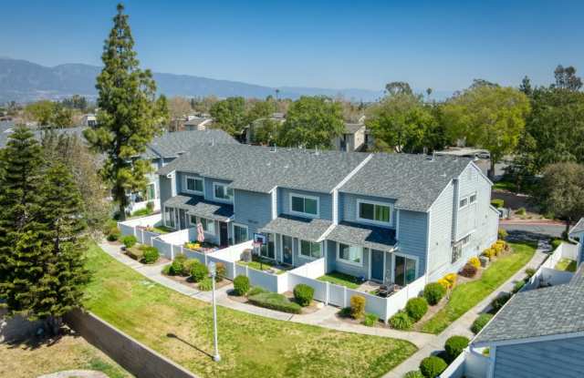 Charlmont Village Townhomes
