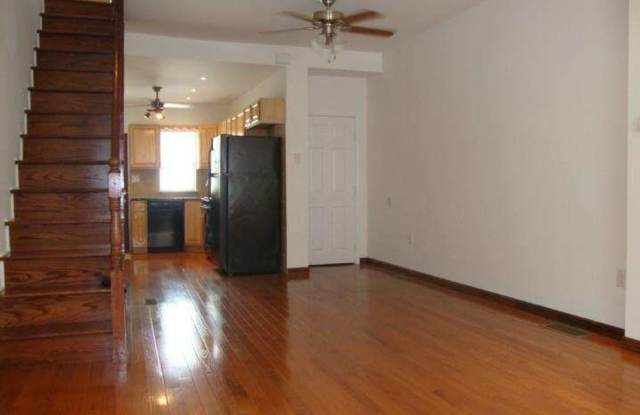 Recently Renovated 2-Bedroom Home for Rent in South Philadelphia