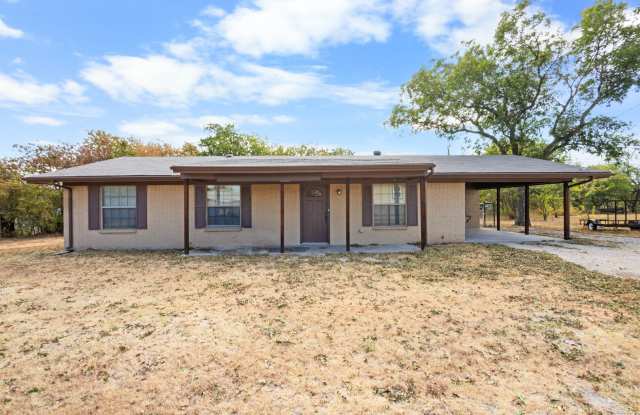 Decatur 3 Bedroom 2 Bathroom