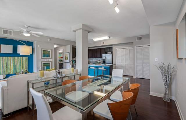 Axis Wellington Green