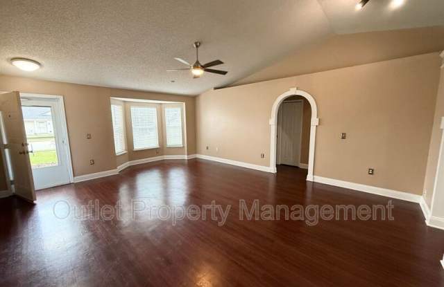 3214 Crestwood Forest Drive