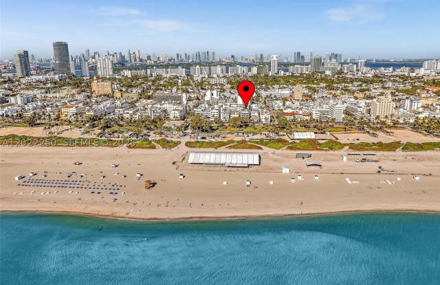 1052 Ocean Dr