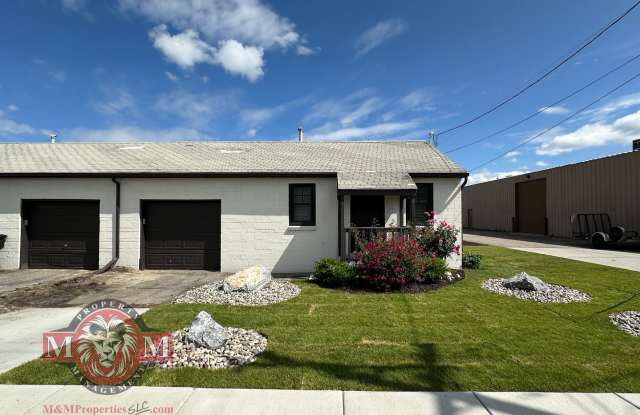 Photo of Cozy 1 Bd 1 Bath Remodeled Duplex