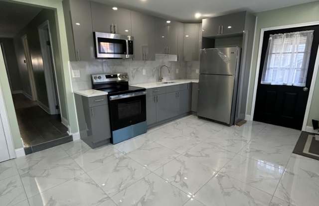 1420 WILLIAMS Avenue