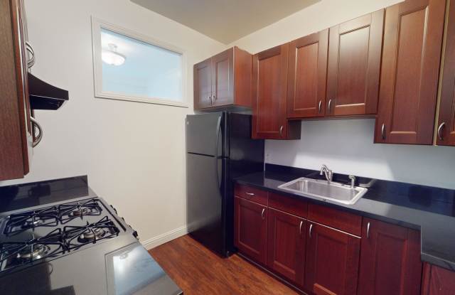 Photo of 1395 Golden Gate Avenue