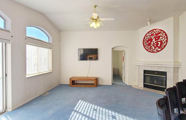 7224 Quail Springs Place NE