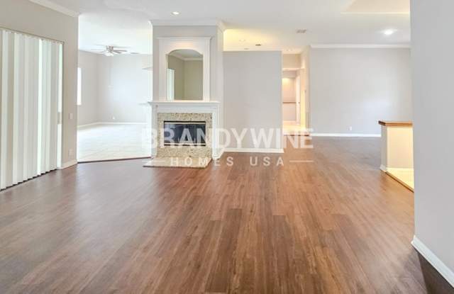 7036 Fallbrook Court