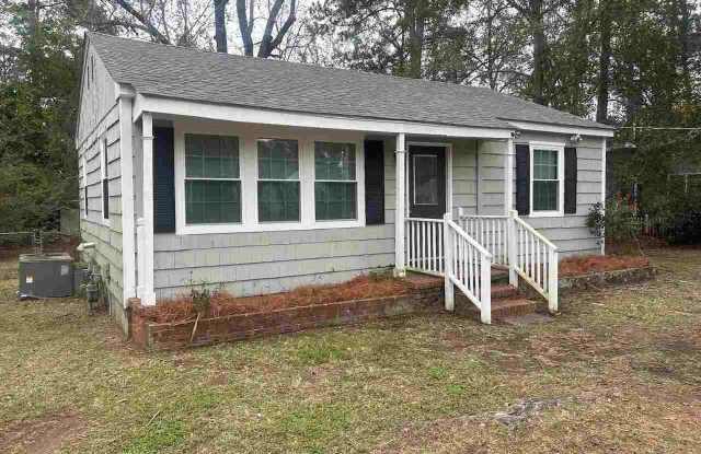 Photo of 848 Lynwood Drive