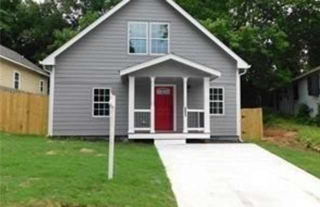 221 Stafford Street NW