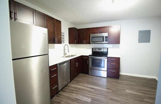 2530 West 47th Avenue