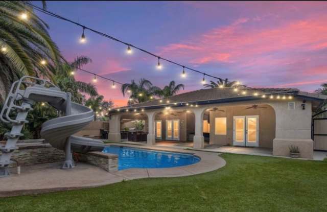 ☀️ Your Private Staycation Home with Resort-Style Backyard ☀️