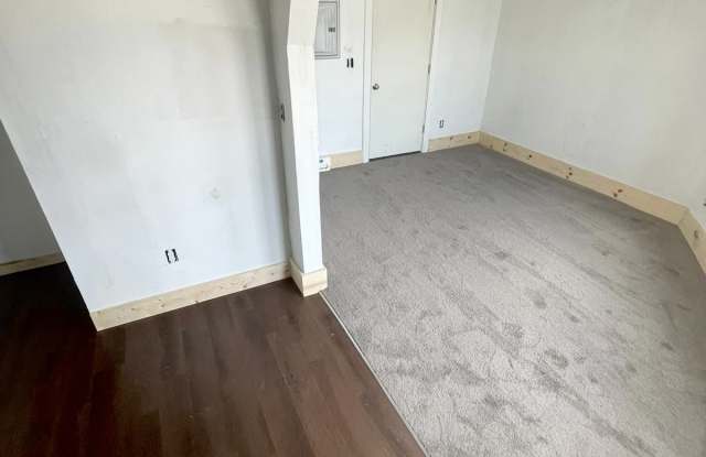 3325 Gratiot Avenue - F