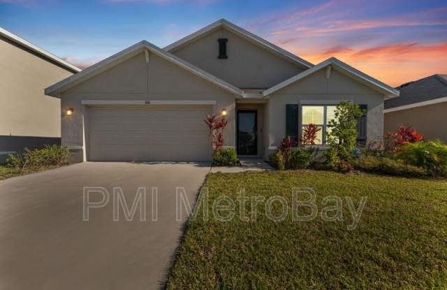 816 Will Scarlett Avenue