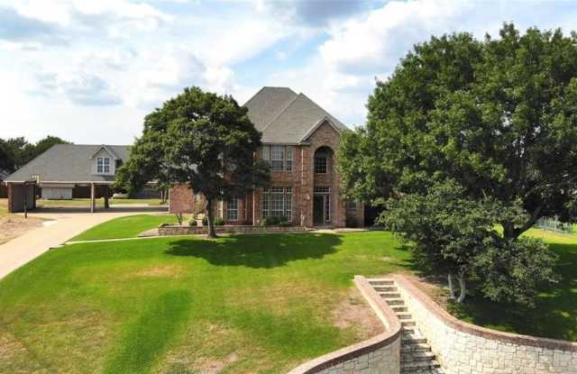 3718 Cliff View Loop