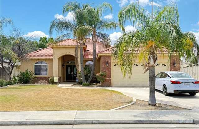 3003 Monache Meadows Drive