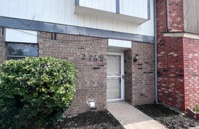Comfortable Living in a Convenient Location