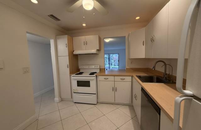 8141 SW 24th Court