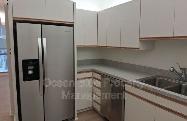 1903 South MacDill Ave