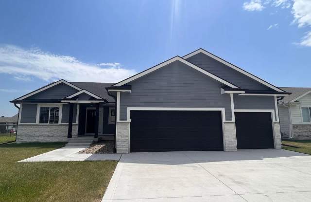 Brand New-Walkout Ranch Living in Waukee - 2635 Adobe Drive, Waukee, IA 50263