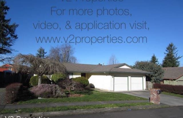 2453 SW Willowbrook Avenue - 2453 Southwest Willowbrook Avenue, Gresham, OR 97080