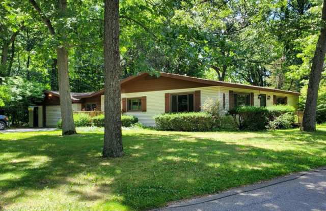 7210 30th St SE - 7210 30th Street Southeast, Forest Hills, MI 49546