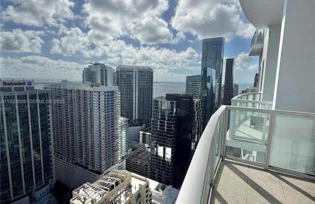1060 Brickell Avenue