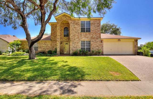 5101 Cavendish - 4/Bed 2.5/Bath - $2,995/month