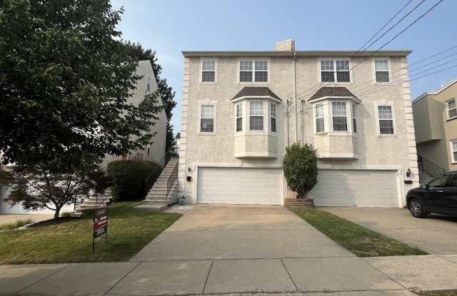 342 W 5TH AVENUE