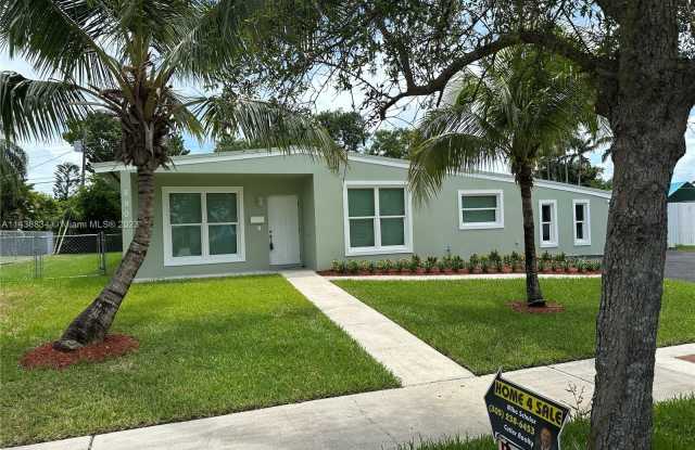 8900 SW 186th Ter - 8900 Southwest 186th Terrace, Cutler Bay, FL 33157