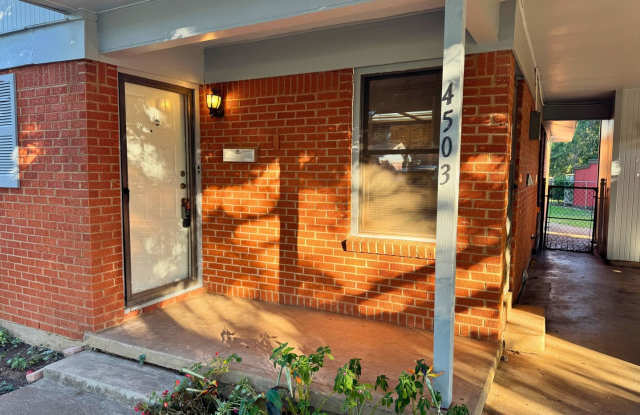 3 Bed 1 Bath University Park Home