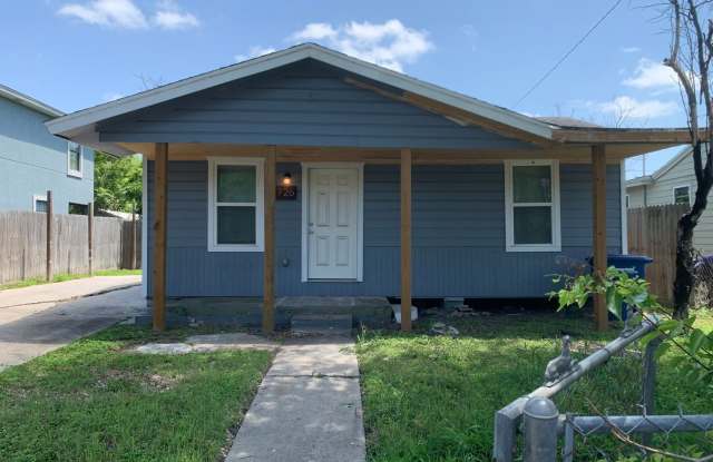 Photo of 1726 Sherman - 2/Bed 1/Bath - $1250/month