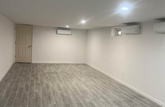 Photo of 59-33 48th Avenue unit: 1St Fl