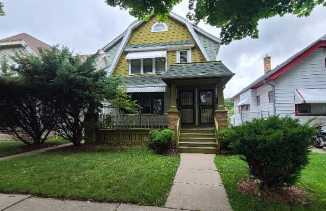 4063 N 17th Street - 4063 North 17th Street, Milwaukee, WI 53209