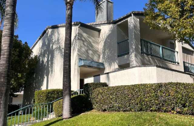 Canyon Crest 3bd/2.5ba Townhouse