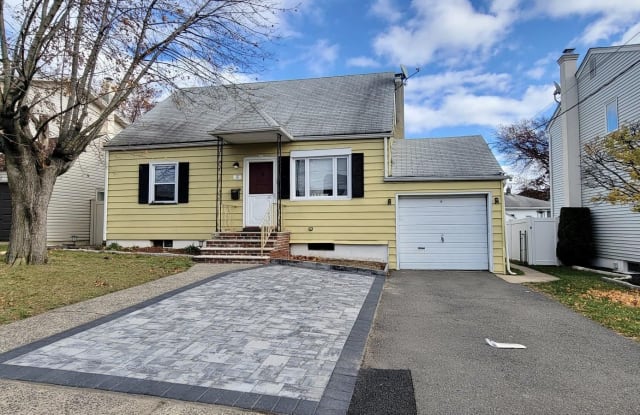 16 HARROP AVE - 16 Harrop Avenue, Bergen County, NJ 07663