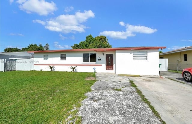 19806 SW 118th Ct - 19806 Southwest 118th Court, South Miami Heights, FL 33177