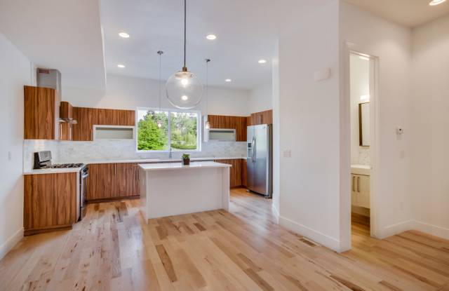 2248 W. Powers Ave.