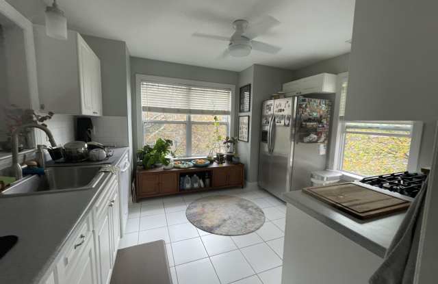 Photo of 112 Central Avenue