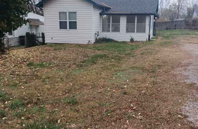 Photo of 10567 Decker Ave