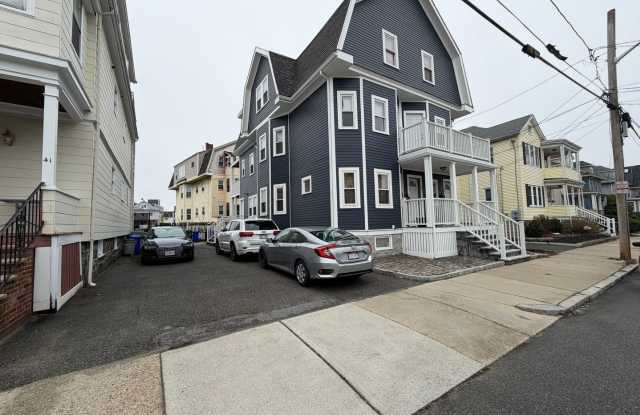 35-37 John St