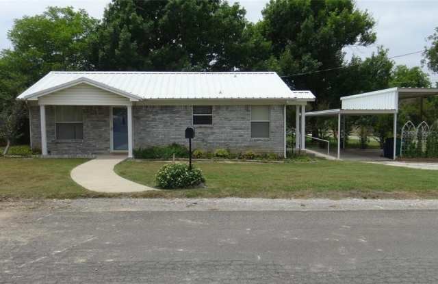 409 N Lane Street