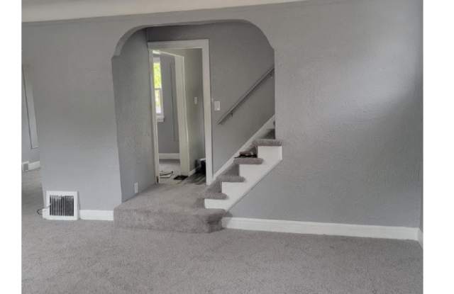 15748 Freeland Street