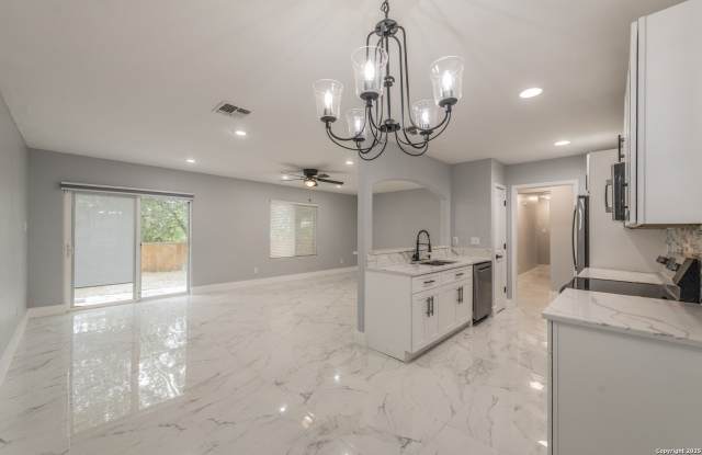 Photo of 112 N Meadow St