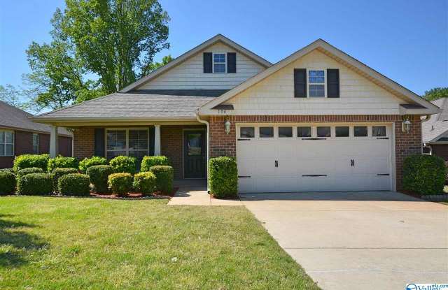 106 Forest Glade Drive