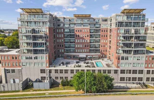 Photo of Terraces at Manchester