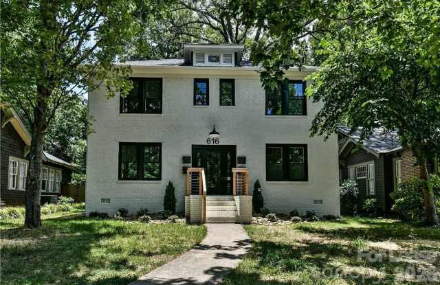 616 Oakland Avenue unit: B