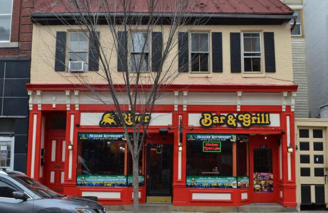 127 N MARKET Street unit: One