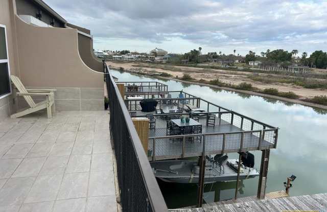1342 Harbor Island Dr.