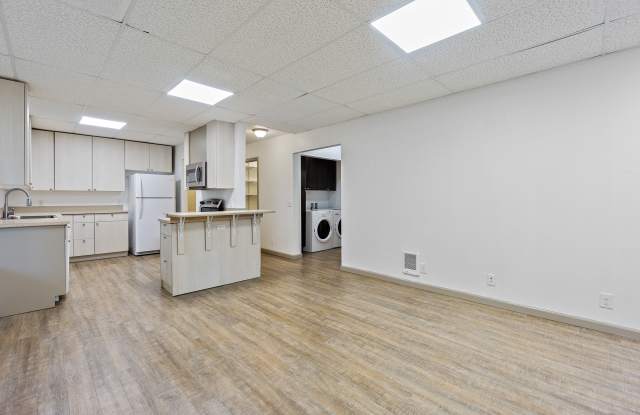 23109 25th Avenue South#2